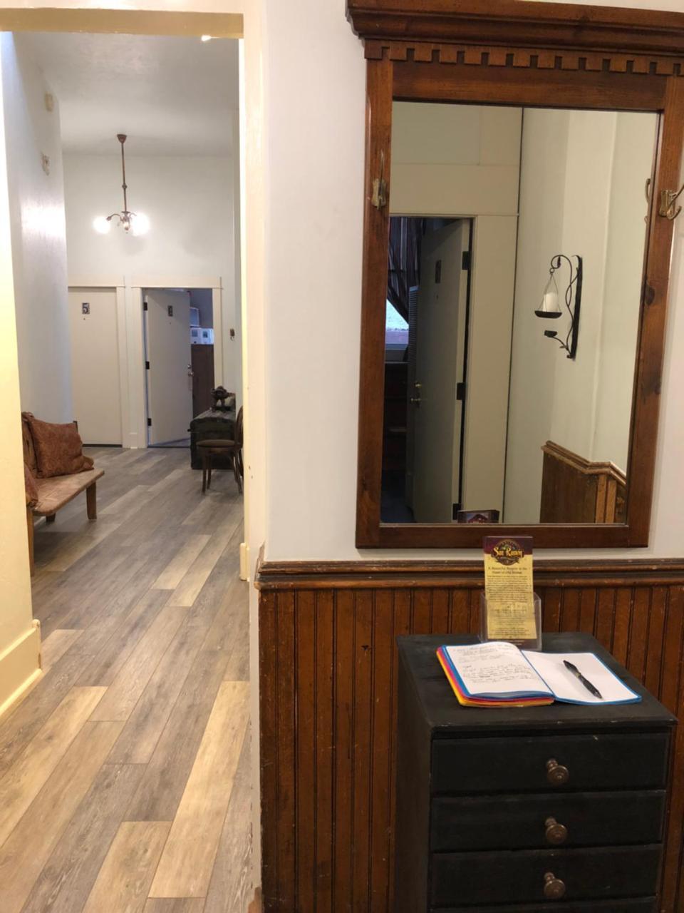 Hotel San Ramon ビスビー エクステリア 写真